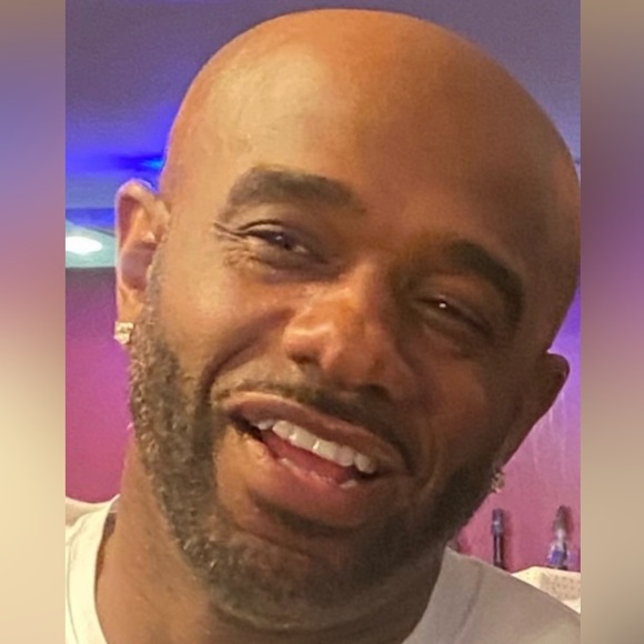 Meet your Posher, Daryl - Picture 2 of 3